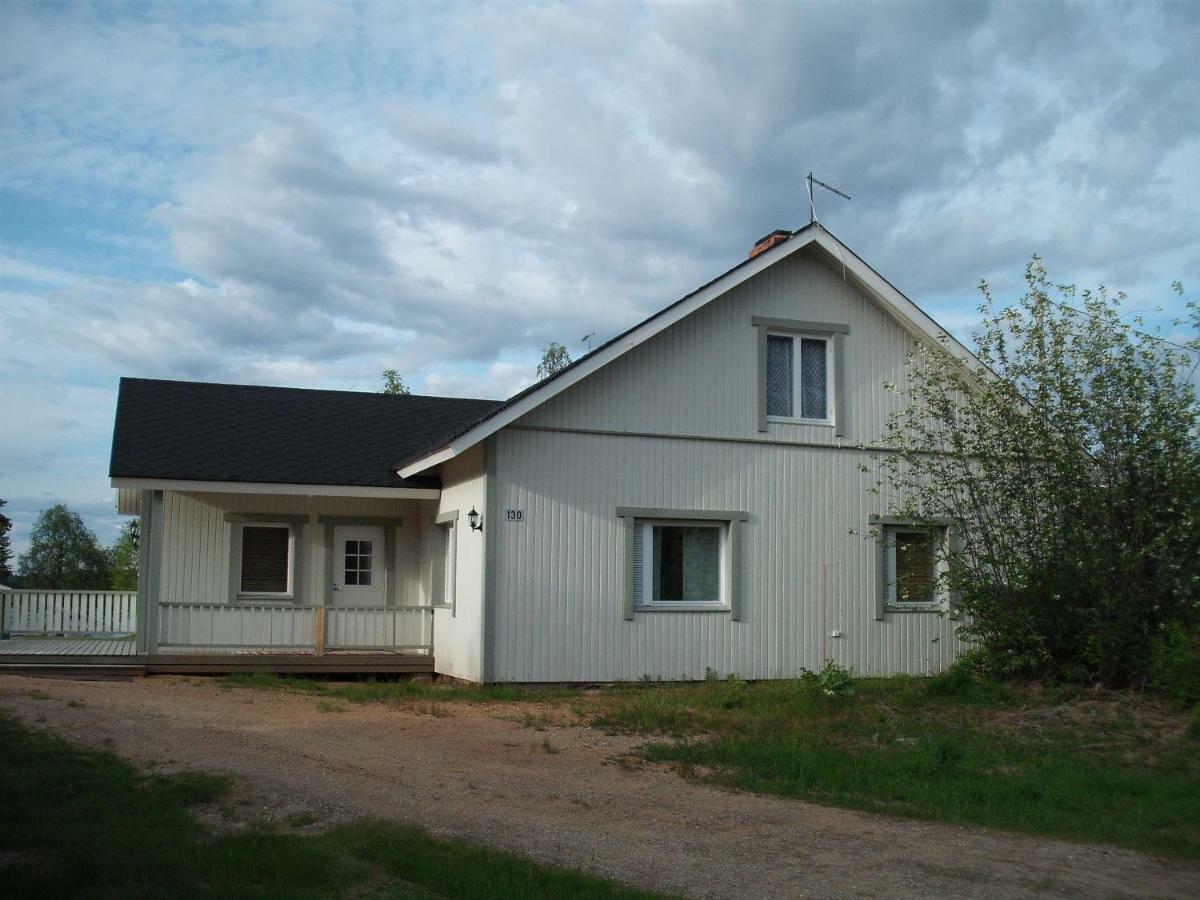 Ahkula House Hotel Lemmenjoki Екстериор снимка