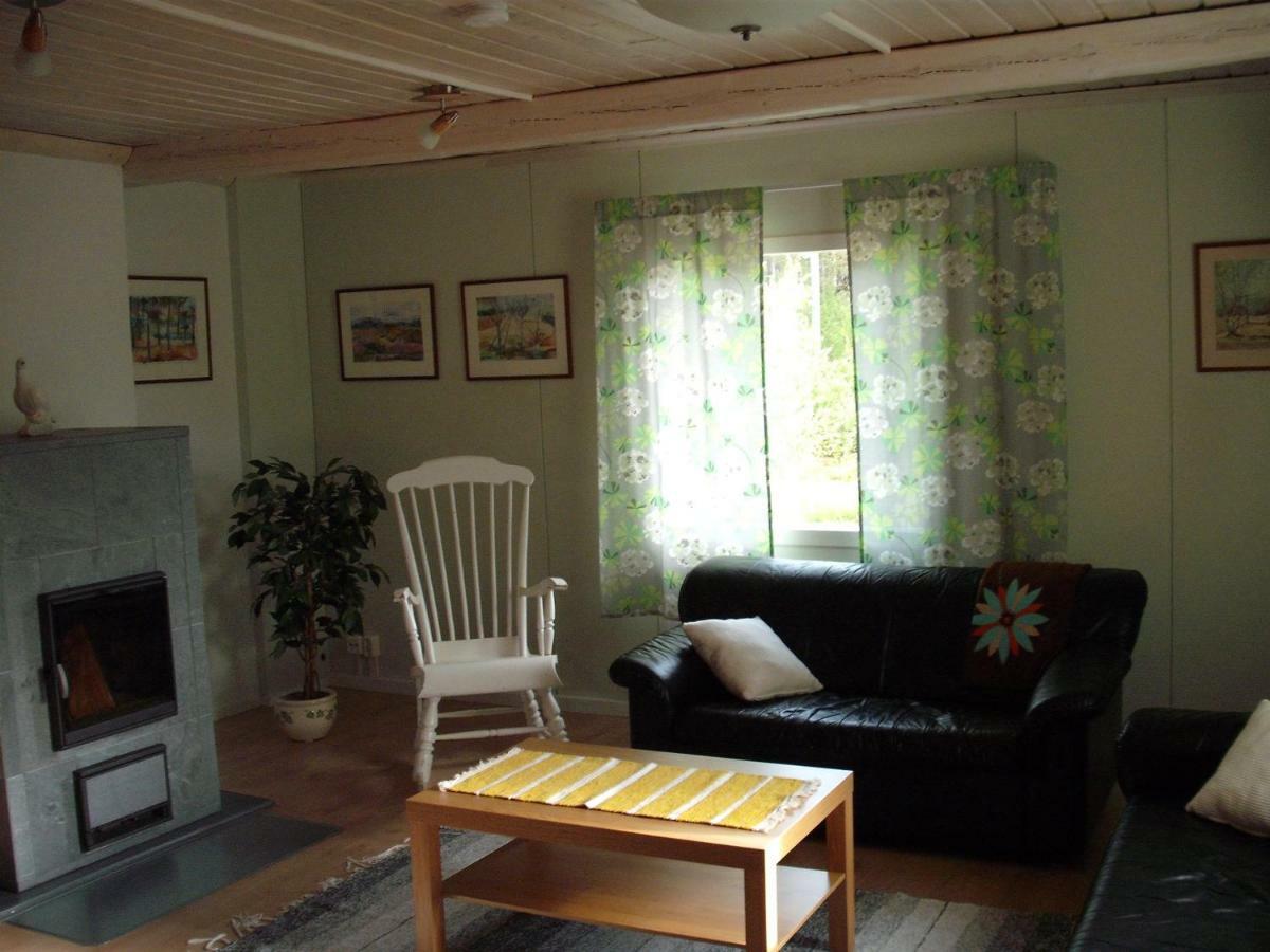 Ahkula House Hotel Lemmenjoki Екстериор снимка